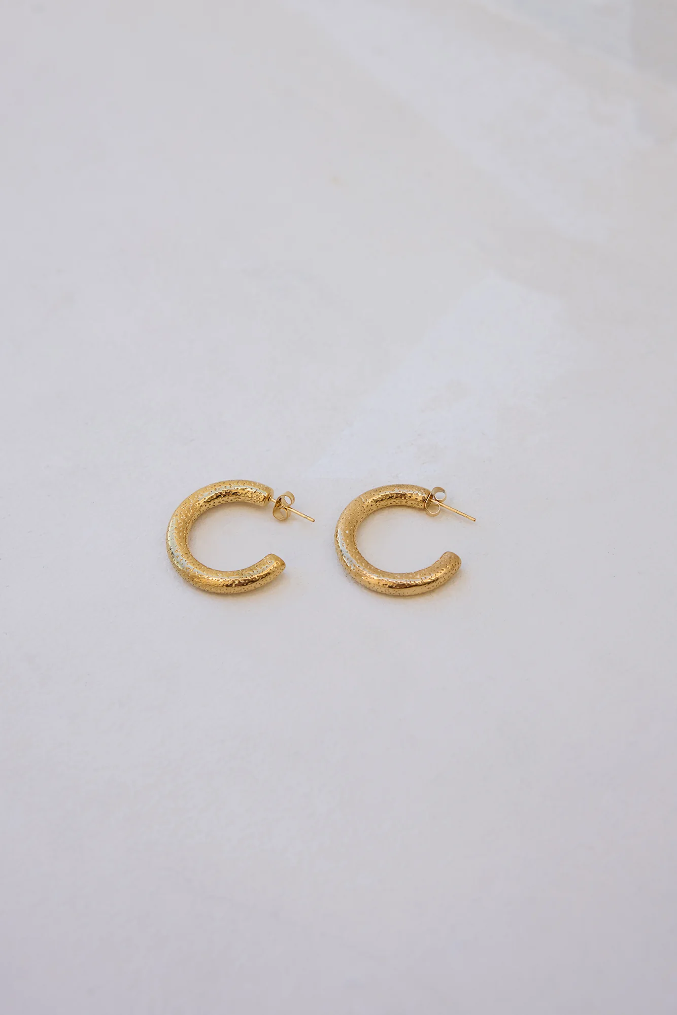 18k Gold Plated Art Wall Hoop Earrings Gold - Image 3