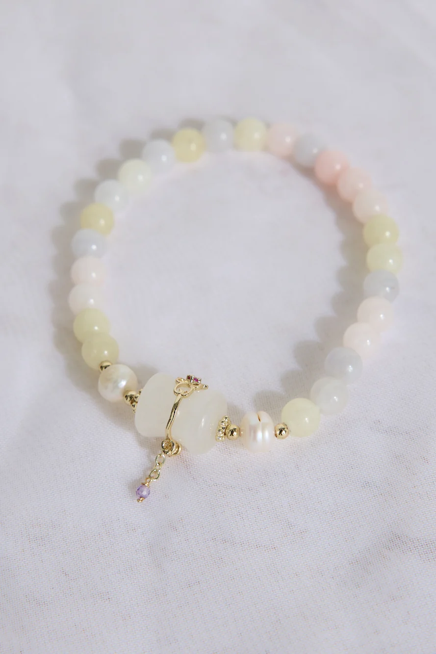 18K Gold Plated Best Dressed Bracelet Gold - Image 5
