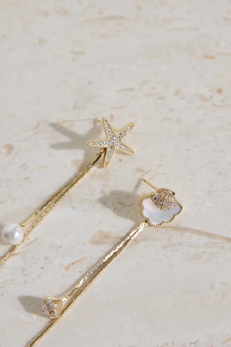18K Gold Plated Endless Shore Earrings Gold - Image 5
