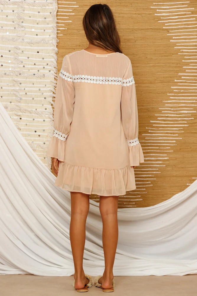 Come As You Are Dress Beige - Image 5