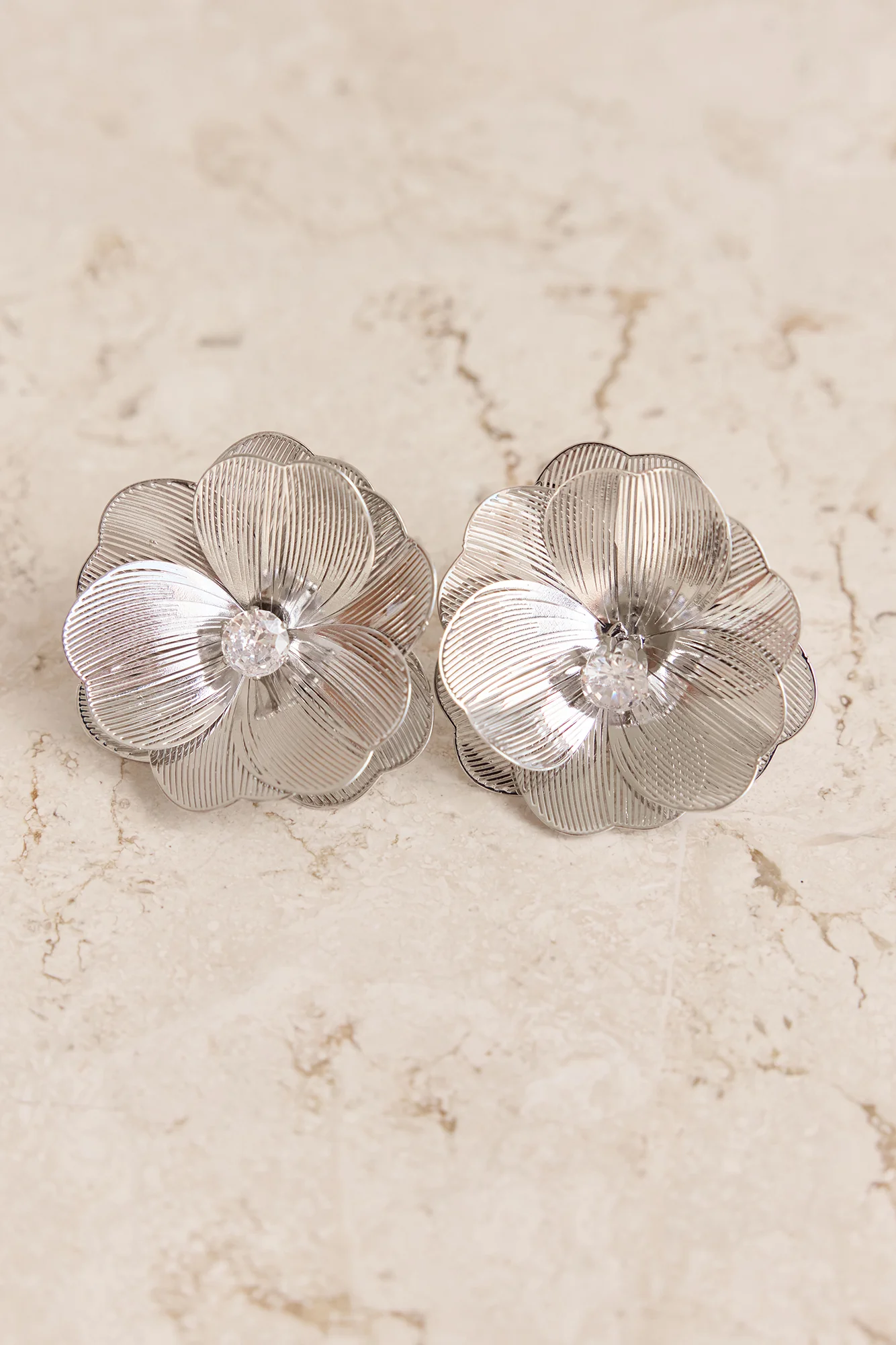Coral Coast Earrings Silver - Image 4