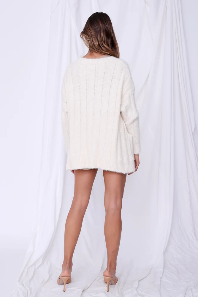 Dreamliner Knit Cardigan Cream - Image 6