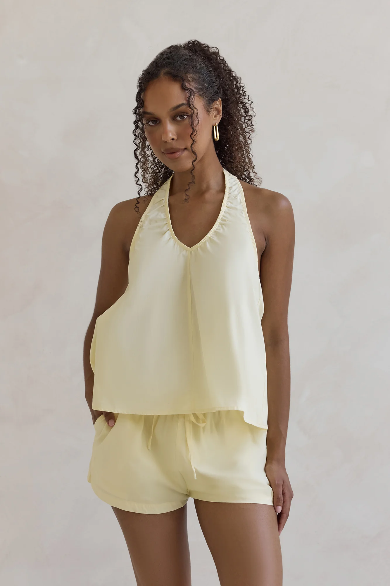 Evelyn Shorts Yellow - Image 7