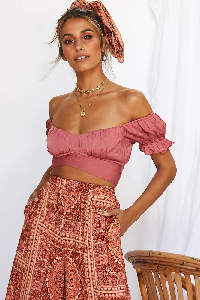 Eyes Like The Earth Crop Top Rose - Image 3
