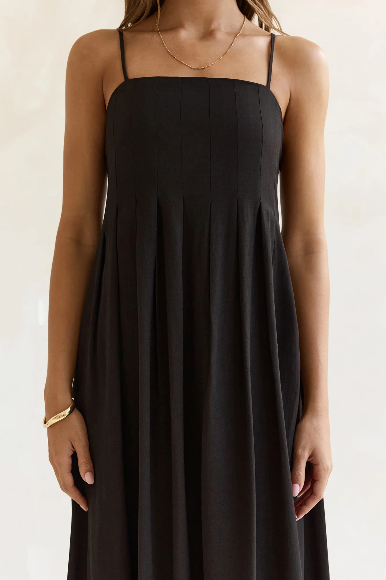 Highrise Skies Maxi Dress Black - Image 4