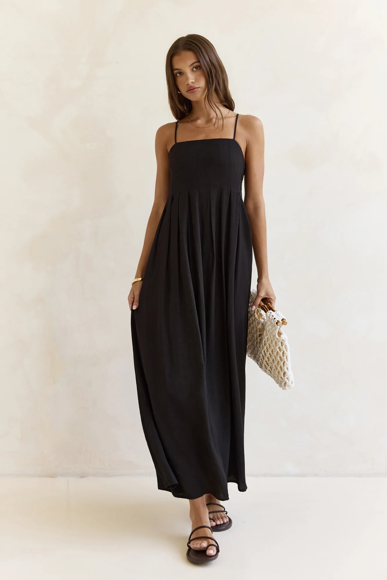 Highrise Skies Maxi Dress Black - Image 7