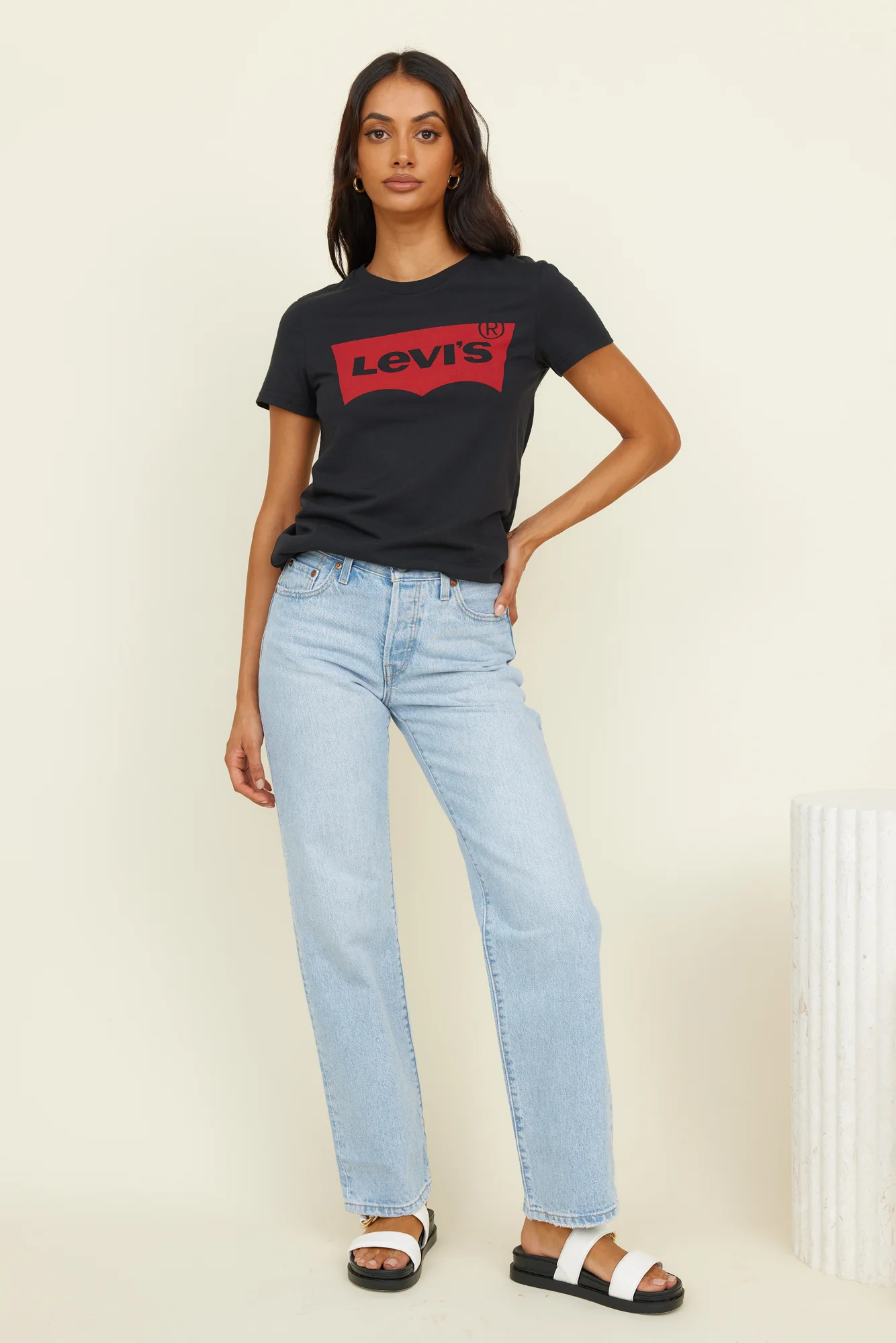 LEVI'S Logo Perfect T-Shirt Large Batwing Black - Image 5