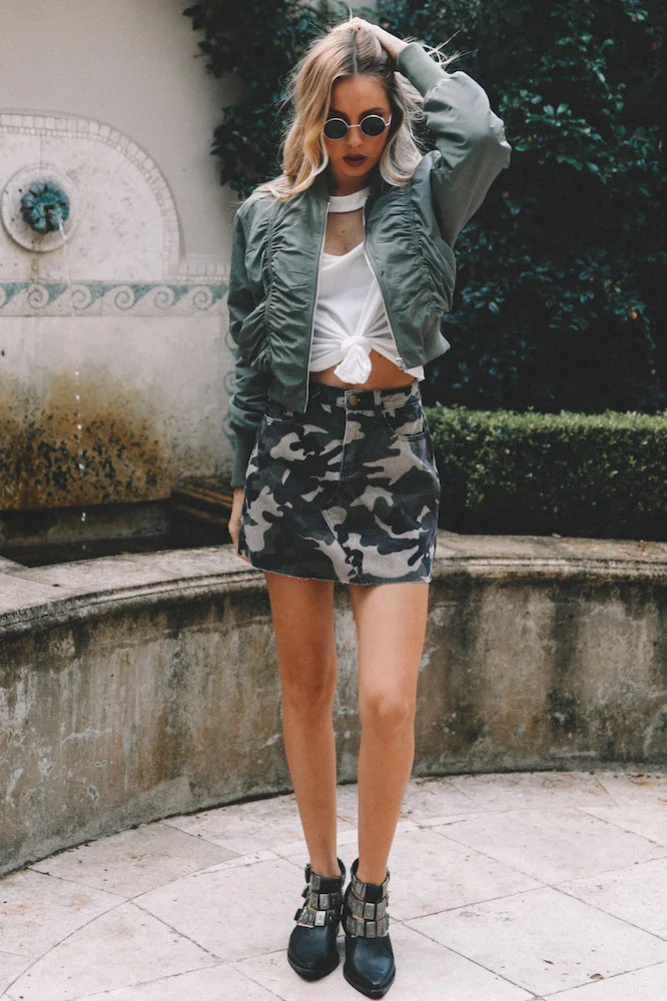 Lightshow Jacket Khaki - Image 2