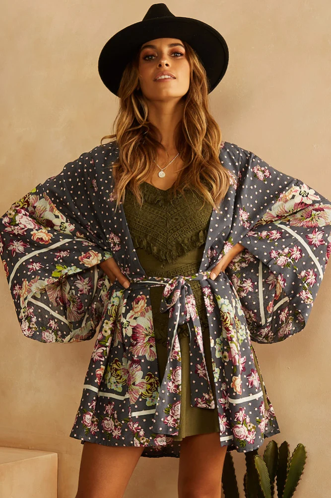No Man's Land Kimono - Image 2