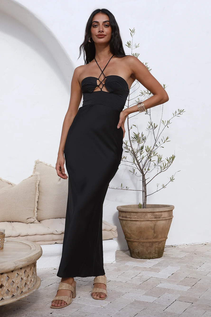 Paris Dreams Maxi Dress Black - Image 3