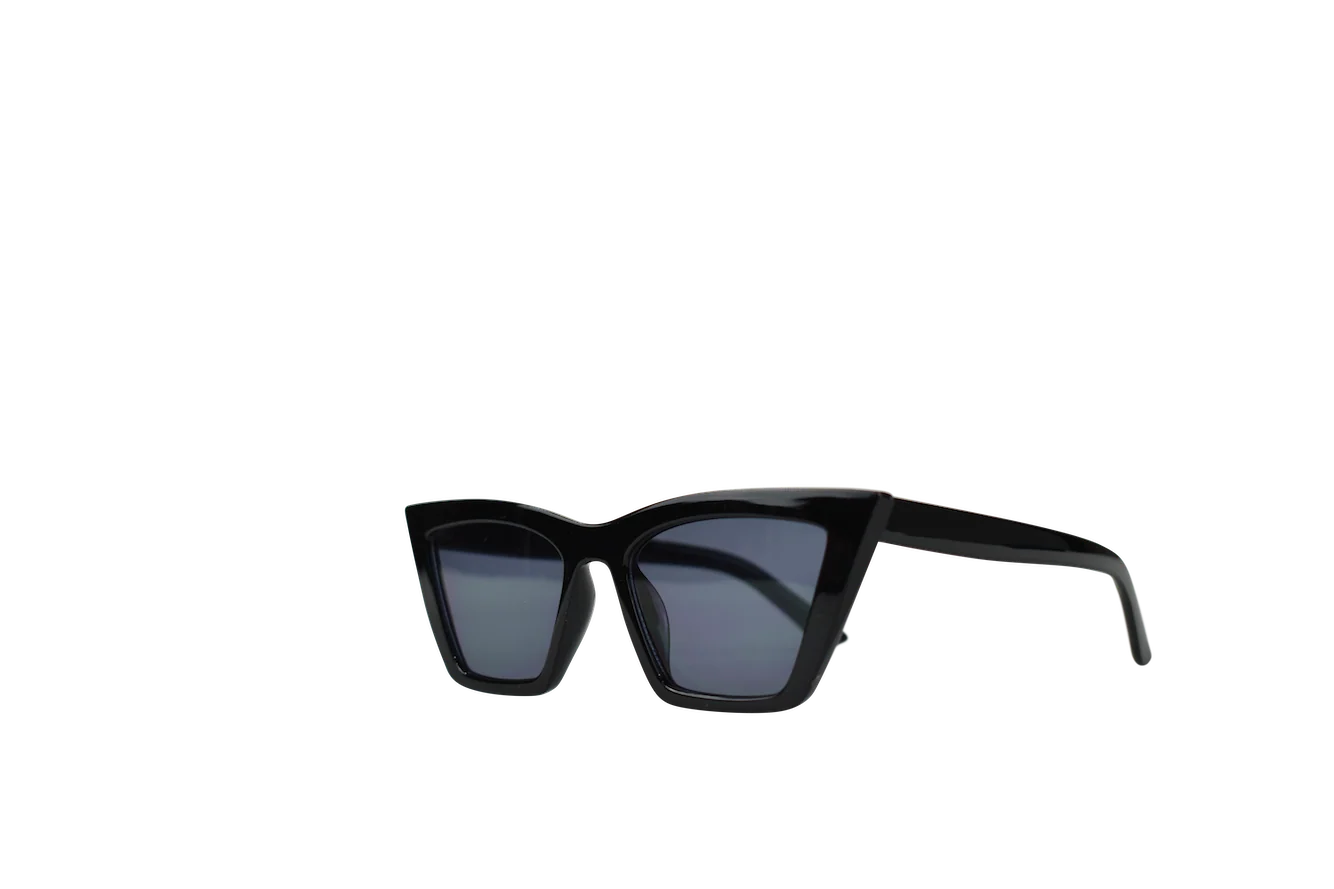 PETA + JAIN Bowie Sunglasses Black - Image 2