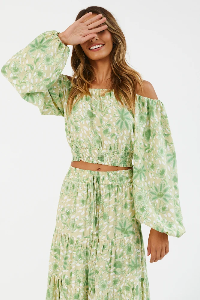 Right For Me Crop Top Green - Image 2