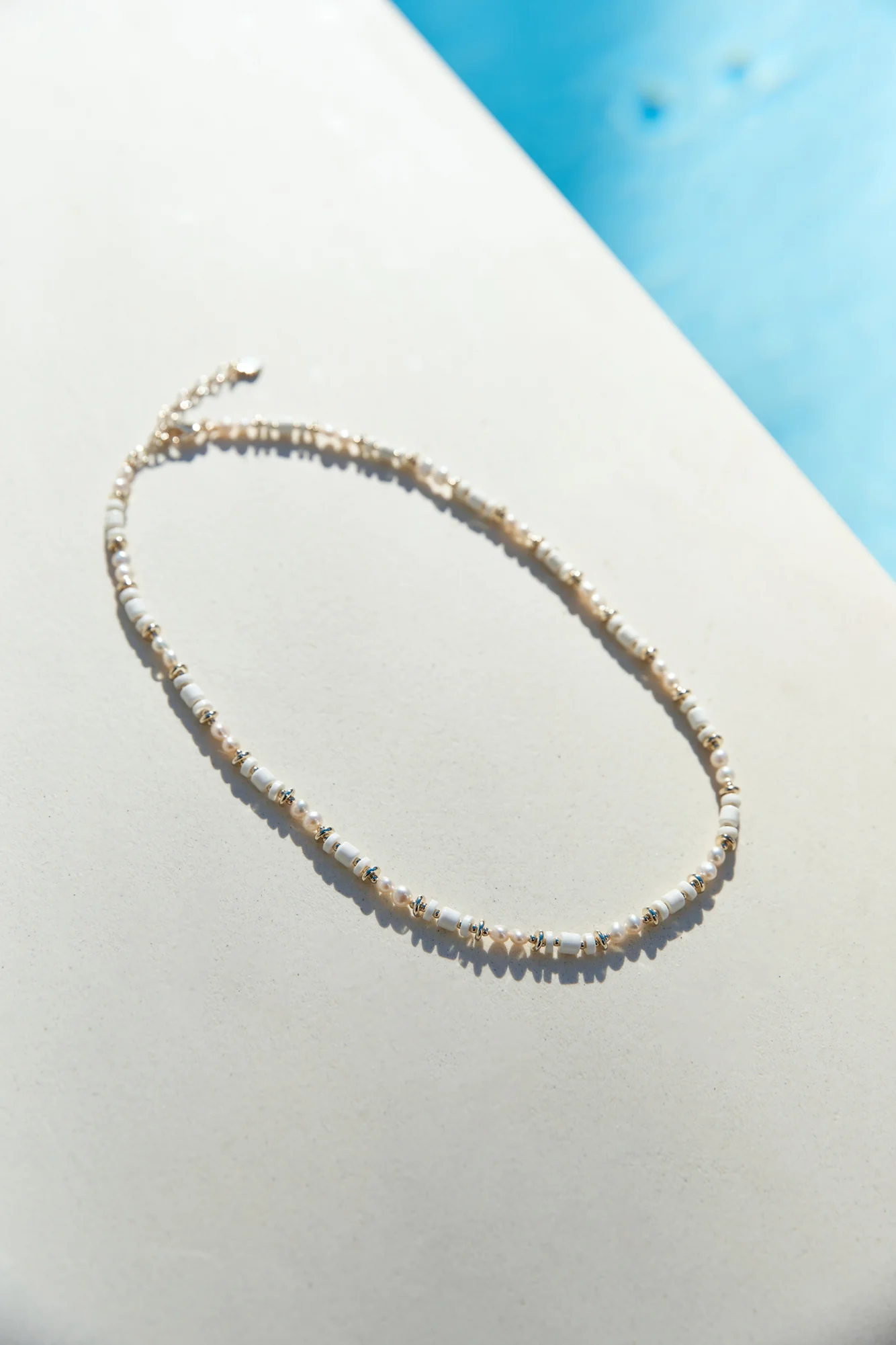 Sandy Dreams Necklace White - Image 2