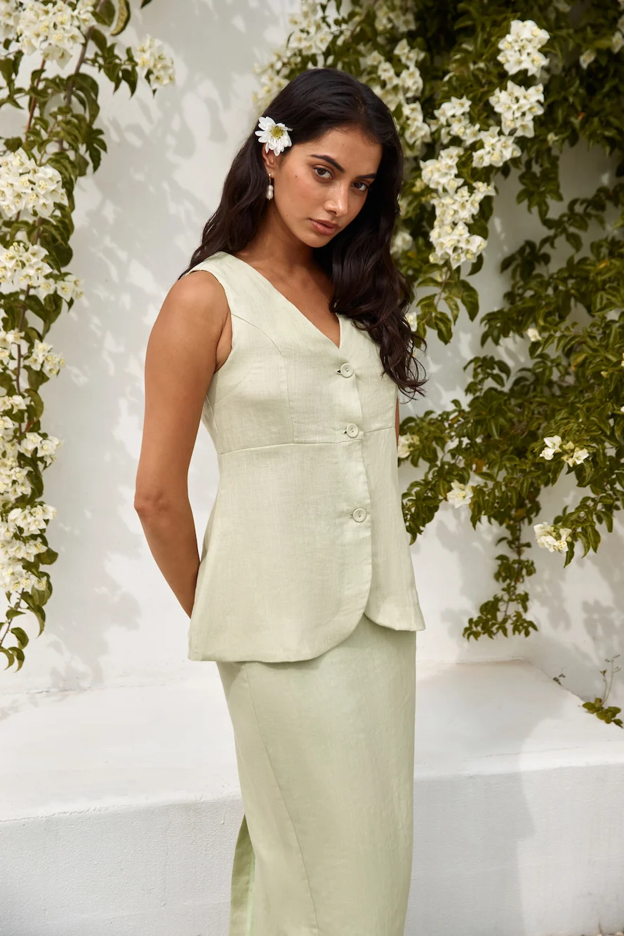 Seaside Haven Linen Vest Top Green - Image 4
