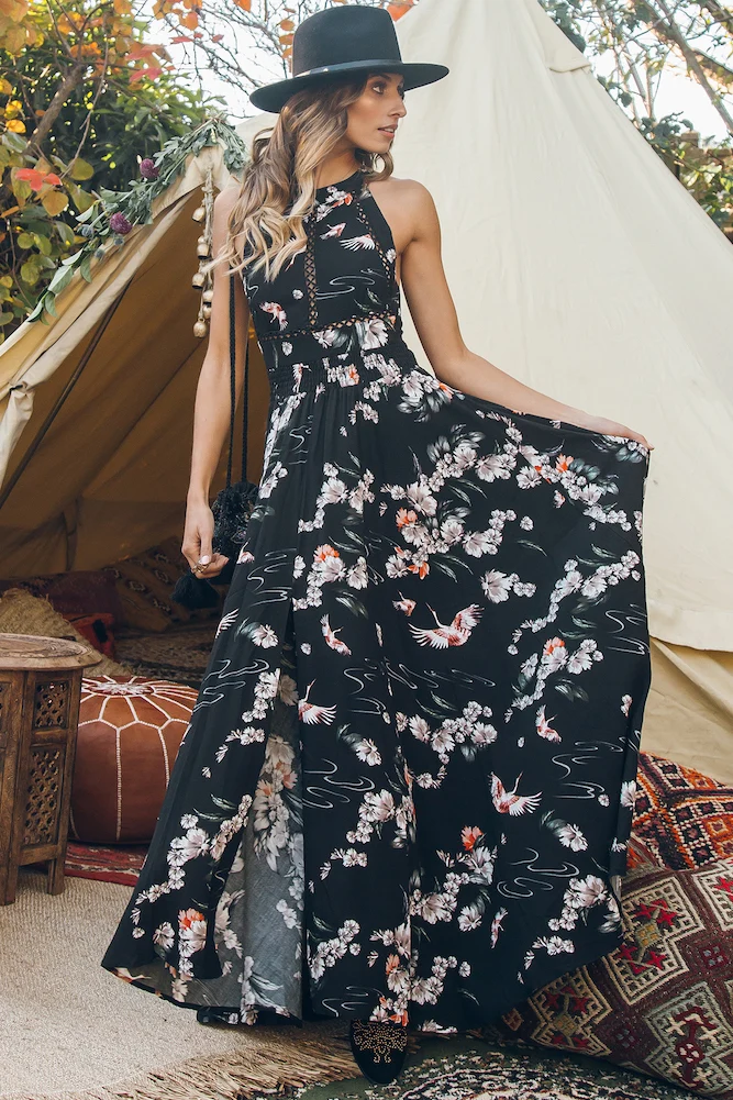 Sky's The Limit Maxi Dress Black - Image 3