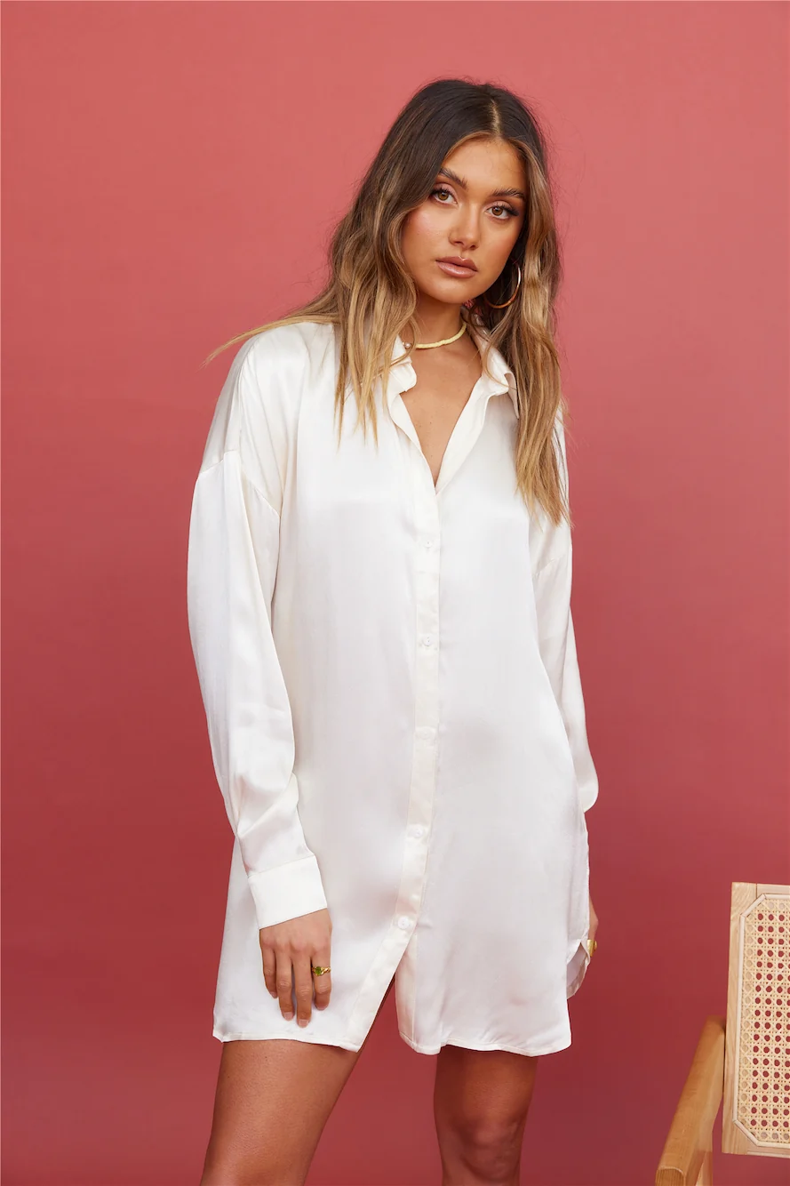 SNDYS Mystic Shirt Dress Champagne - Image 11