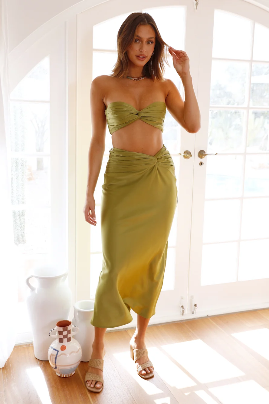 Star In The Night Maxi Skirt Green - Image 3