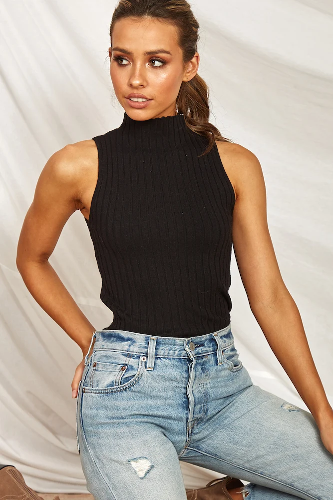 The Artisan Top Black - Image 4