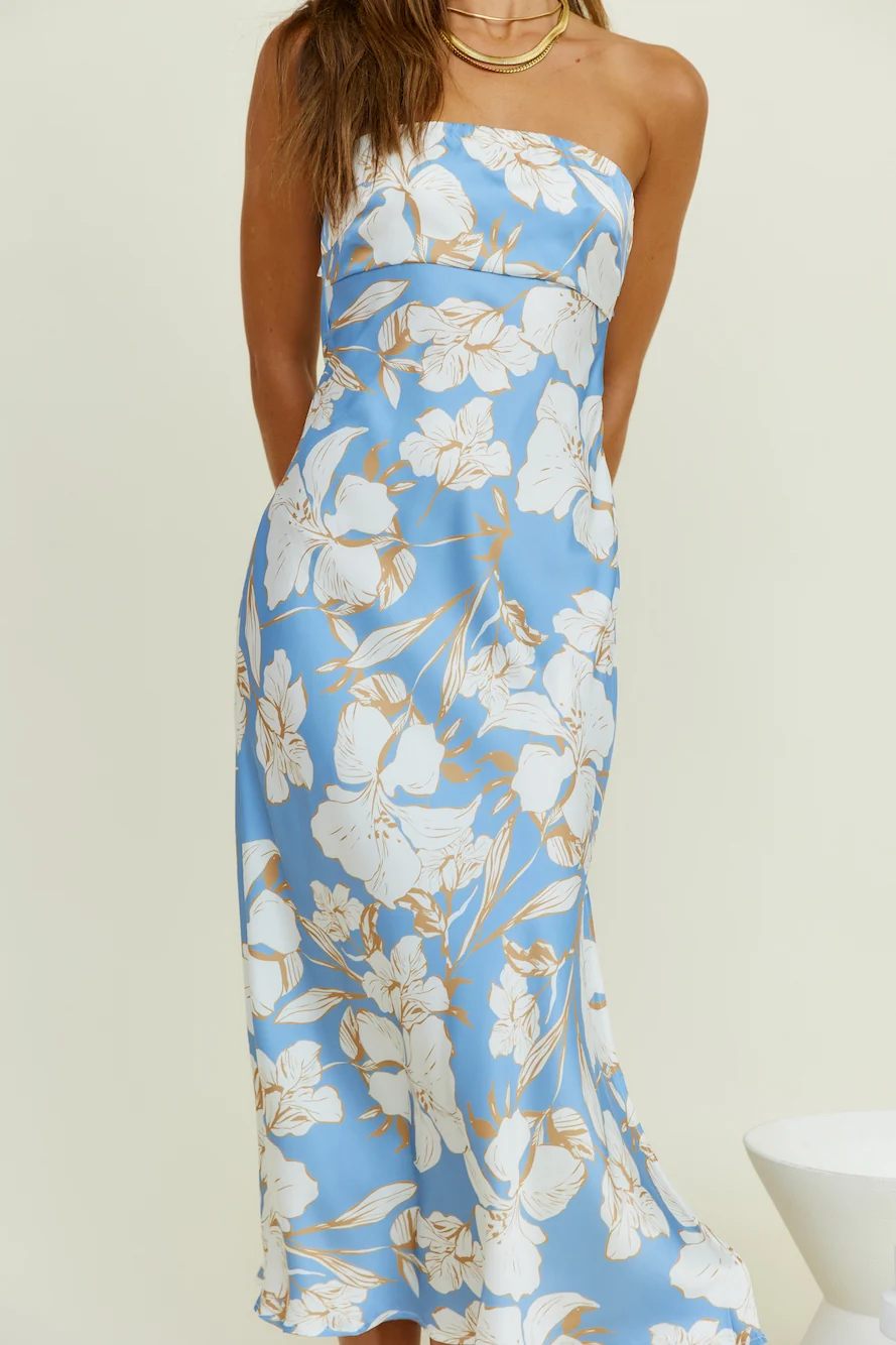 Under The Moonlight Midi Dress Blue - Image 3
