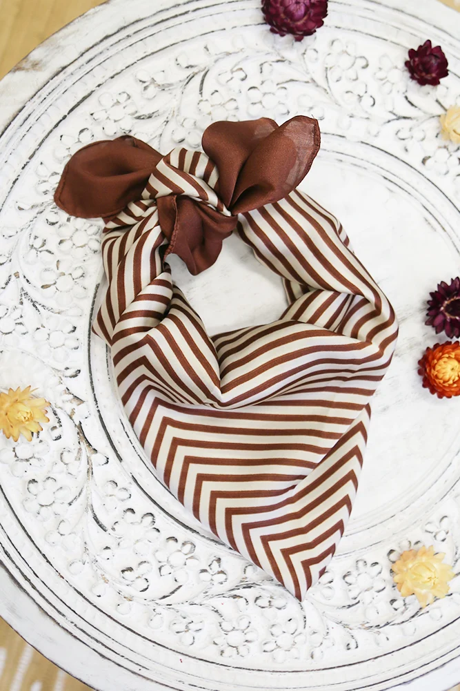 Watersedge Bandana Brown - Image 2